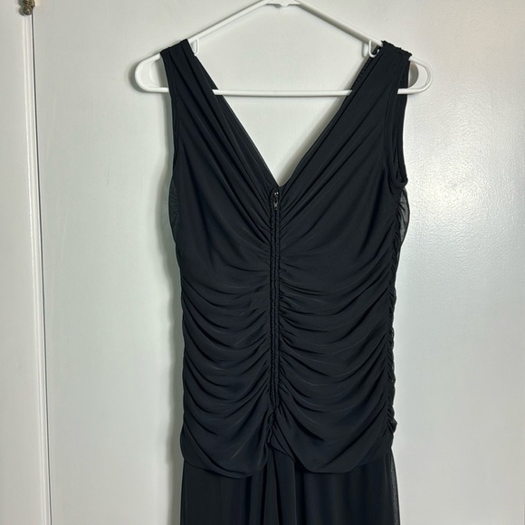 TADASHI Vintage Black V-Neck Ruched Pleated Mesh Chiffon Overlay Maxi Gown Dress - Picture 4 of 16